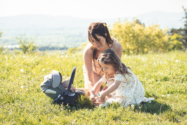 Séance mère fille capturée par May Jolies Photos en avril 2025