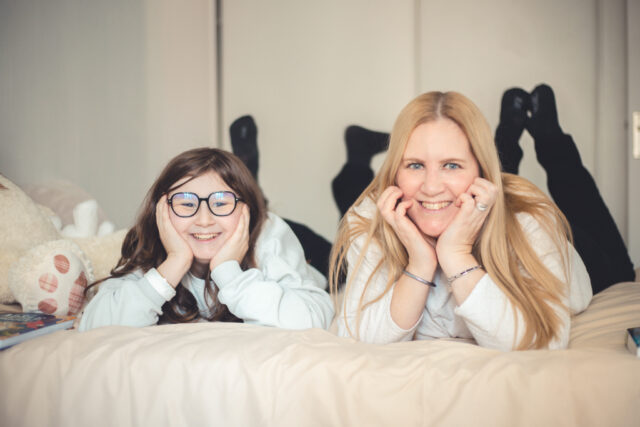 Séance mère fille capturée par May Jolies Photos en novembre 2024