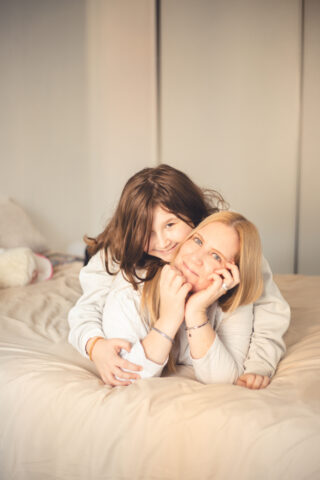 Séance mère fille capturée par May Jolies Photos en novembre 2024