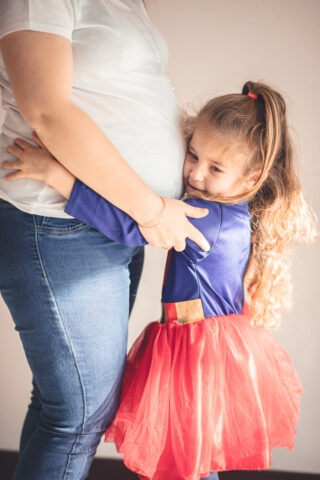 Séance Grossesse de S & M capturée par May Jolies Photos en février 2024