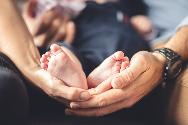 Séance Bébé M capturée par May Jolies Photos en novembre 2024