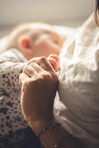Séance Bébé M capturée par May Jolies Photos en novembre 2024